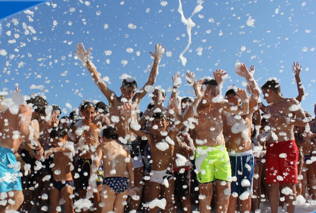 Happy Camp Mobile Homes In Camping Villaggio Lamaforca Каровиньо Екстериор снимка