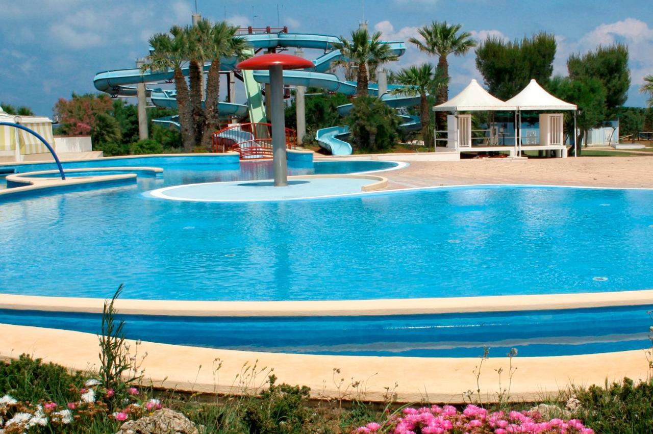 Happy Camp Mobile Homes In Camping Villaggio Lamaforca Каровиньо Екстериор снимка